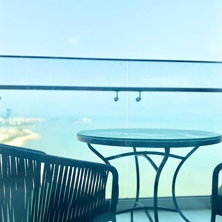 A La Carte Ha Long Apartment By The Beach Εξωτερικό φωτογραφία