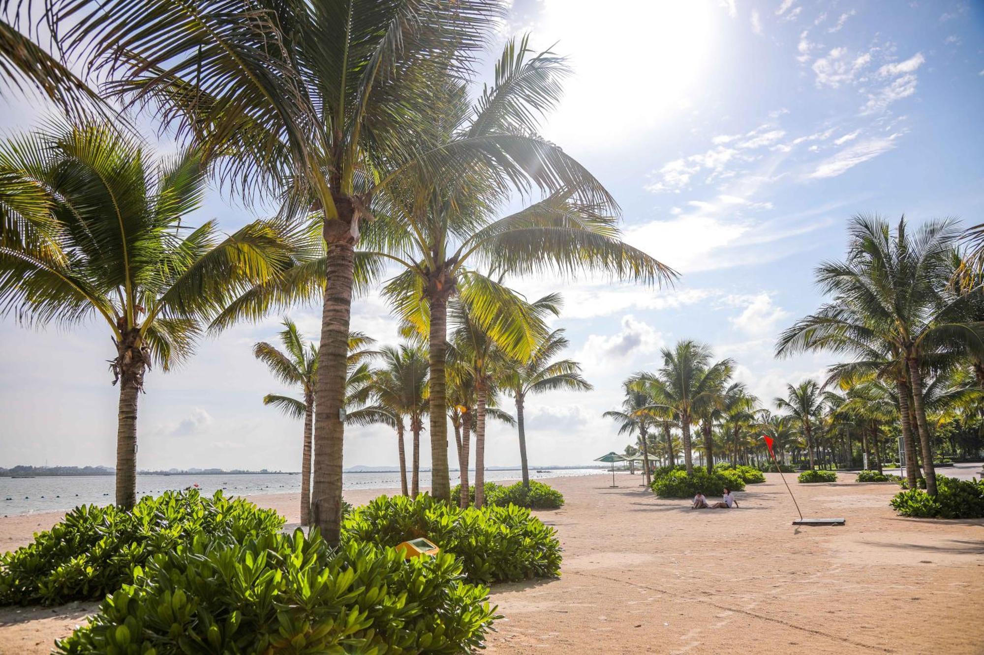 A La Carte Ha Long Apartment By The Beach Εξωτερικό φωτογραφία