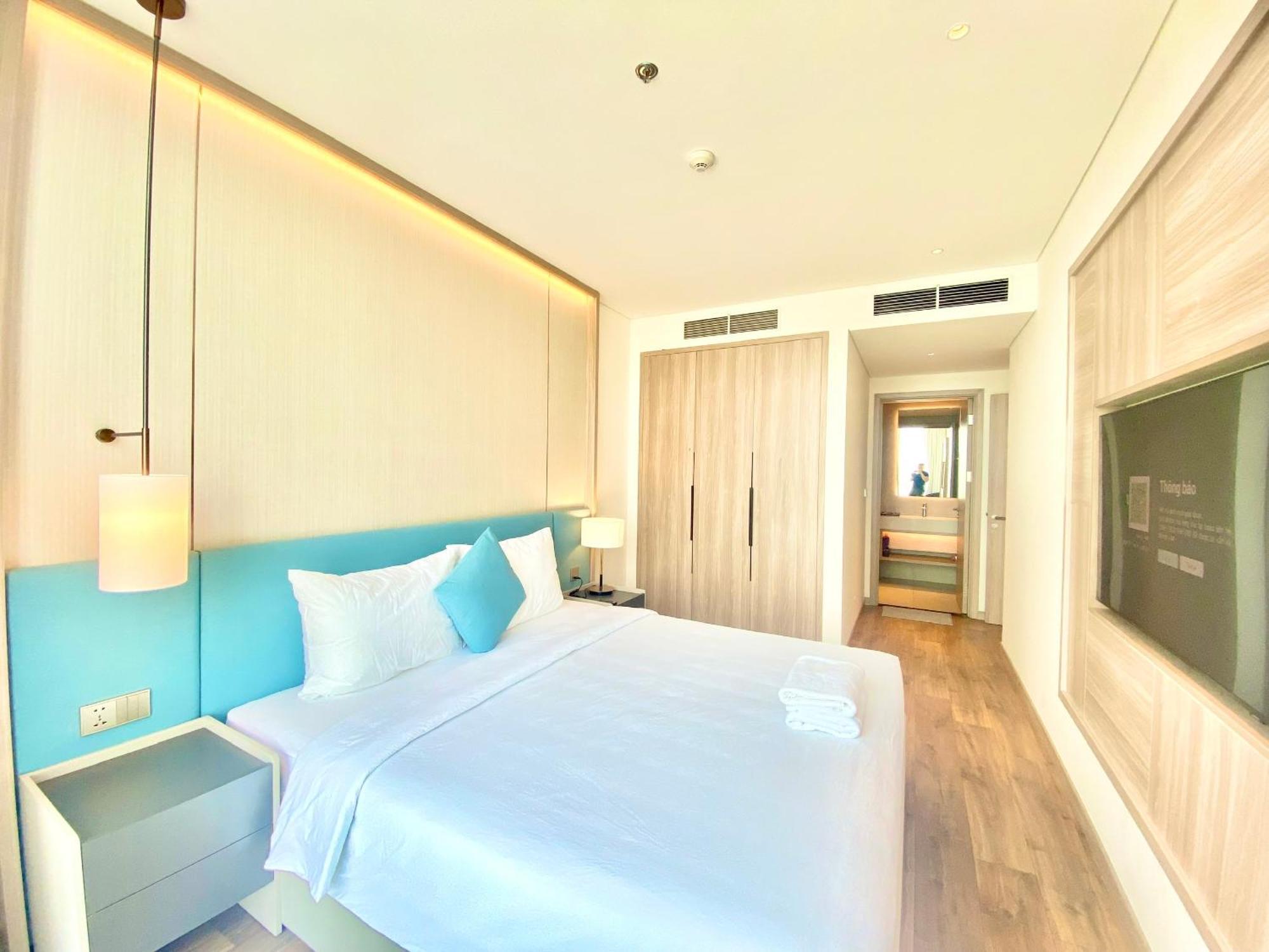 A La Carte Ha Long Apartment By The Beach Εξωτερικό φωτογραφία
