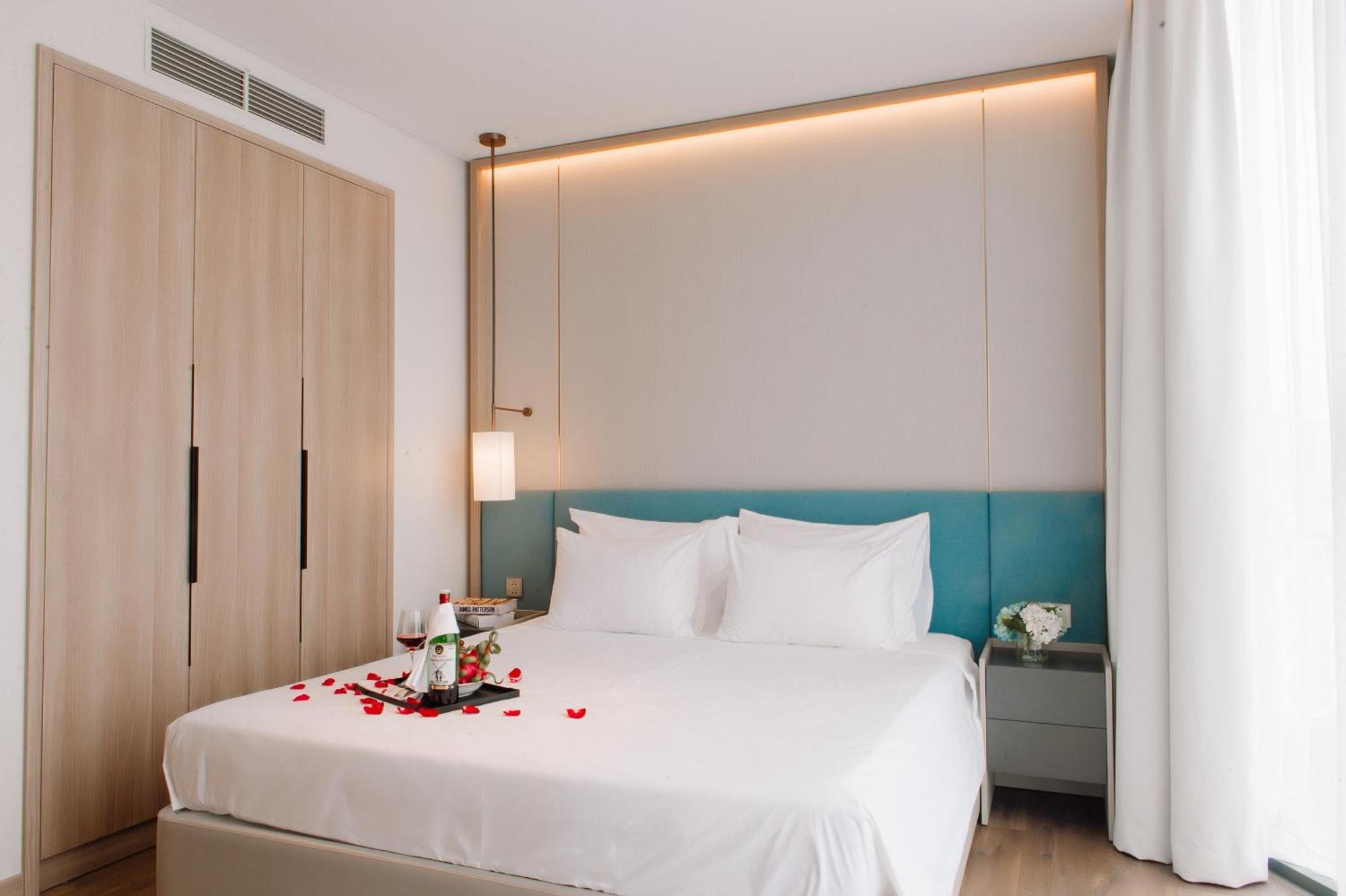 A La Carte Ha Long Apartment By The Beach Εξωτερικό φωτογραφία