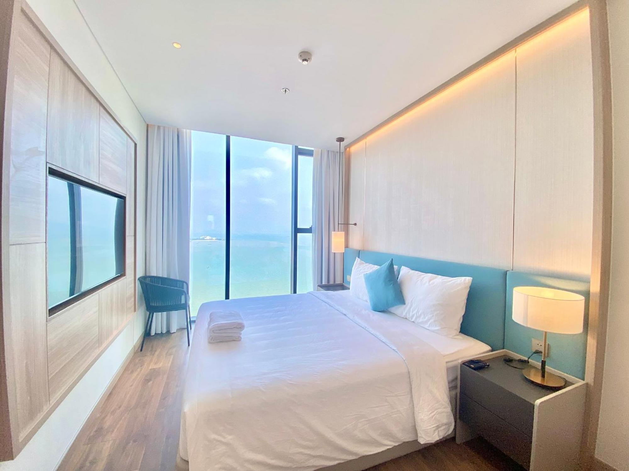 A La Carte Ha Long Apartment By The Beach Εξωτερικό φωτογραφία